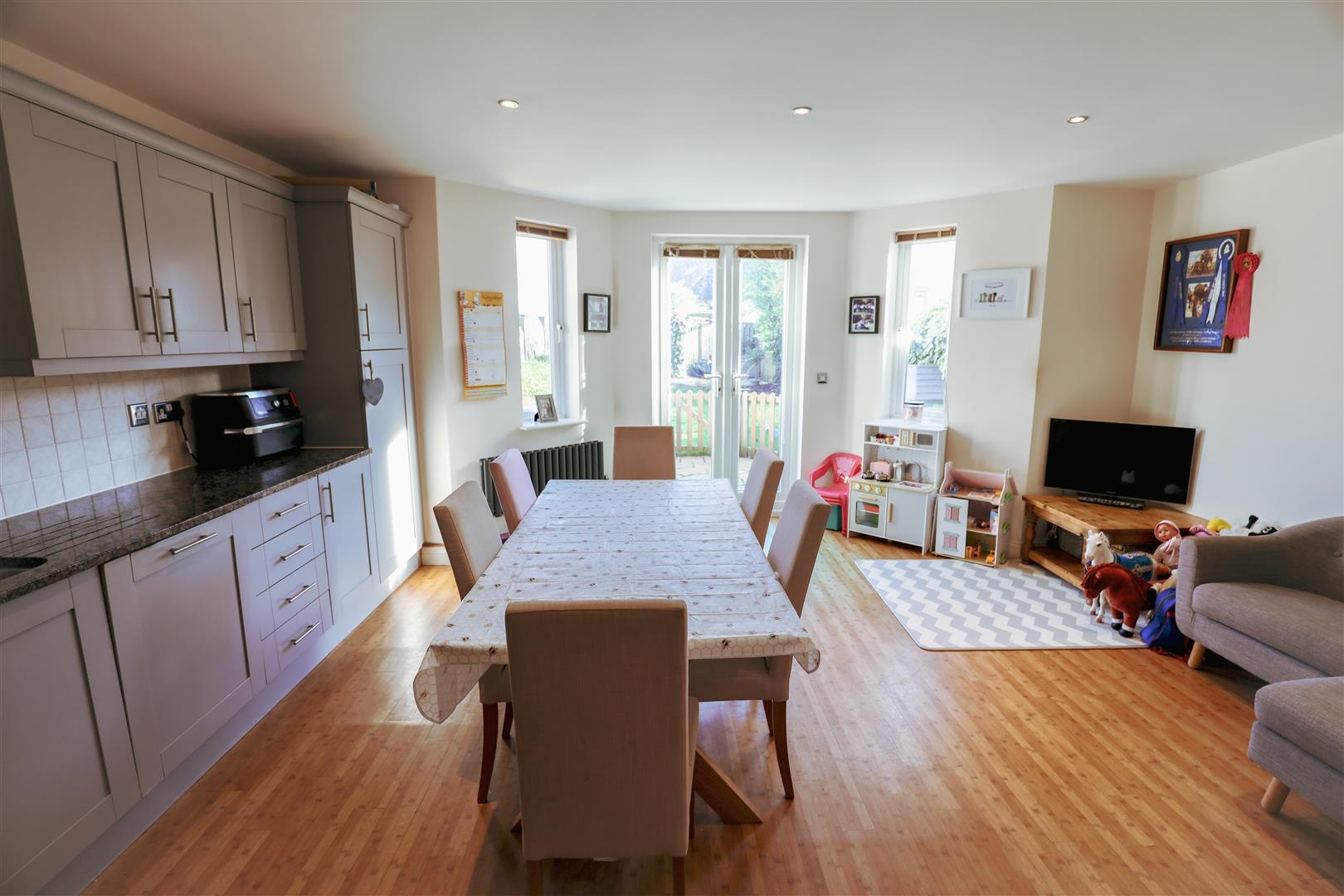 2 Talygarn Court, Talygarn Manor, Pontyclun, Rhondda Cynon Taff, CF72 9UH